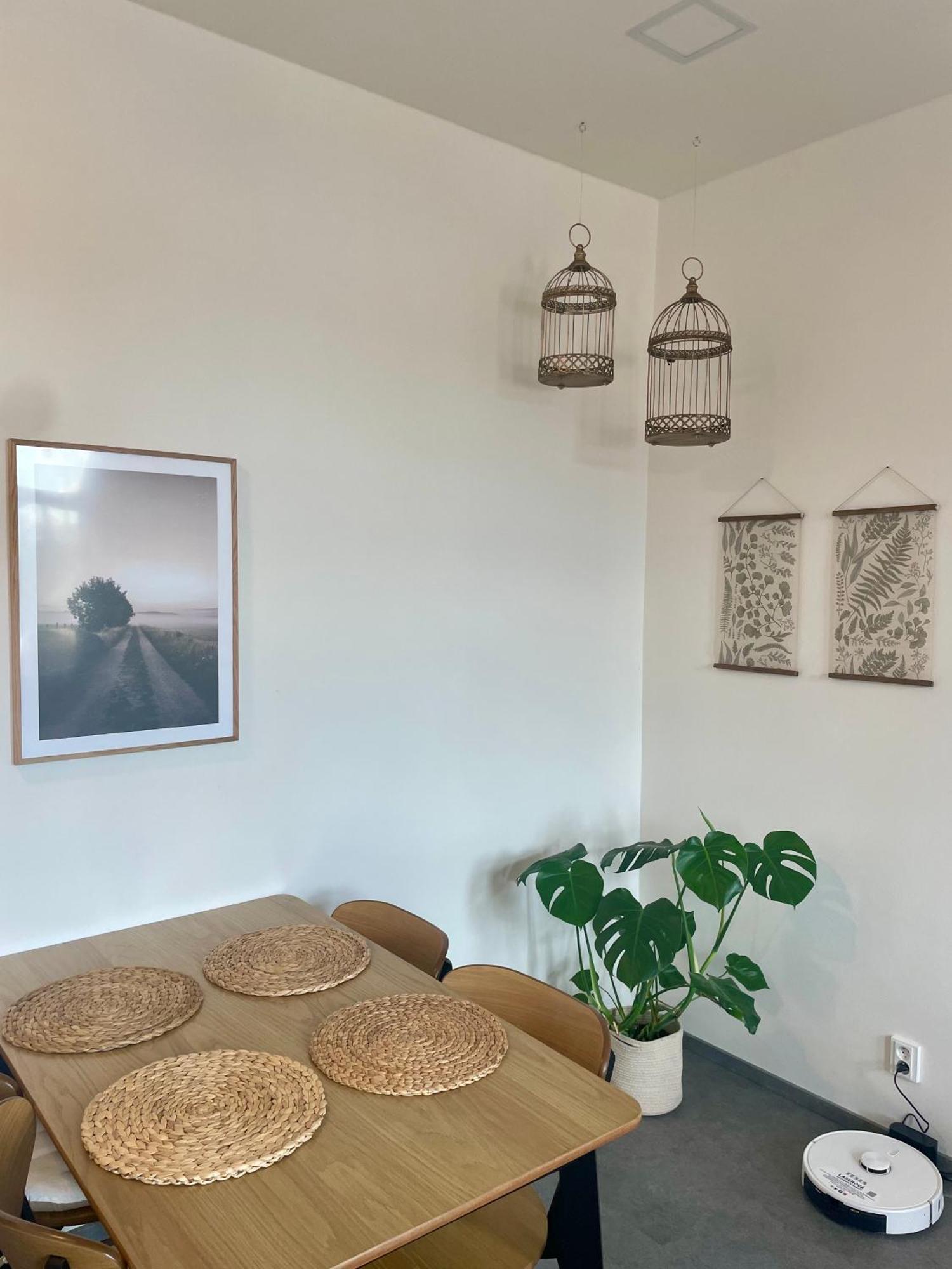 Designovy S Vyhledem Na Reku